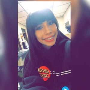 Meet your Posher, Brianna